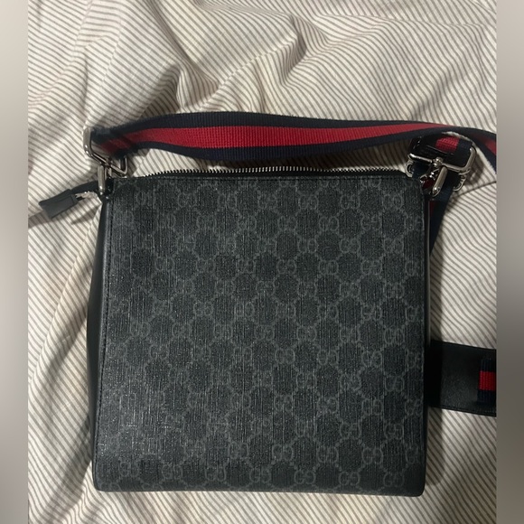 Gucci messenger bag - Picture 2 of 2